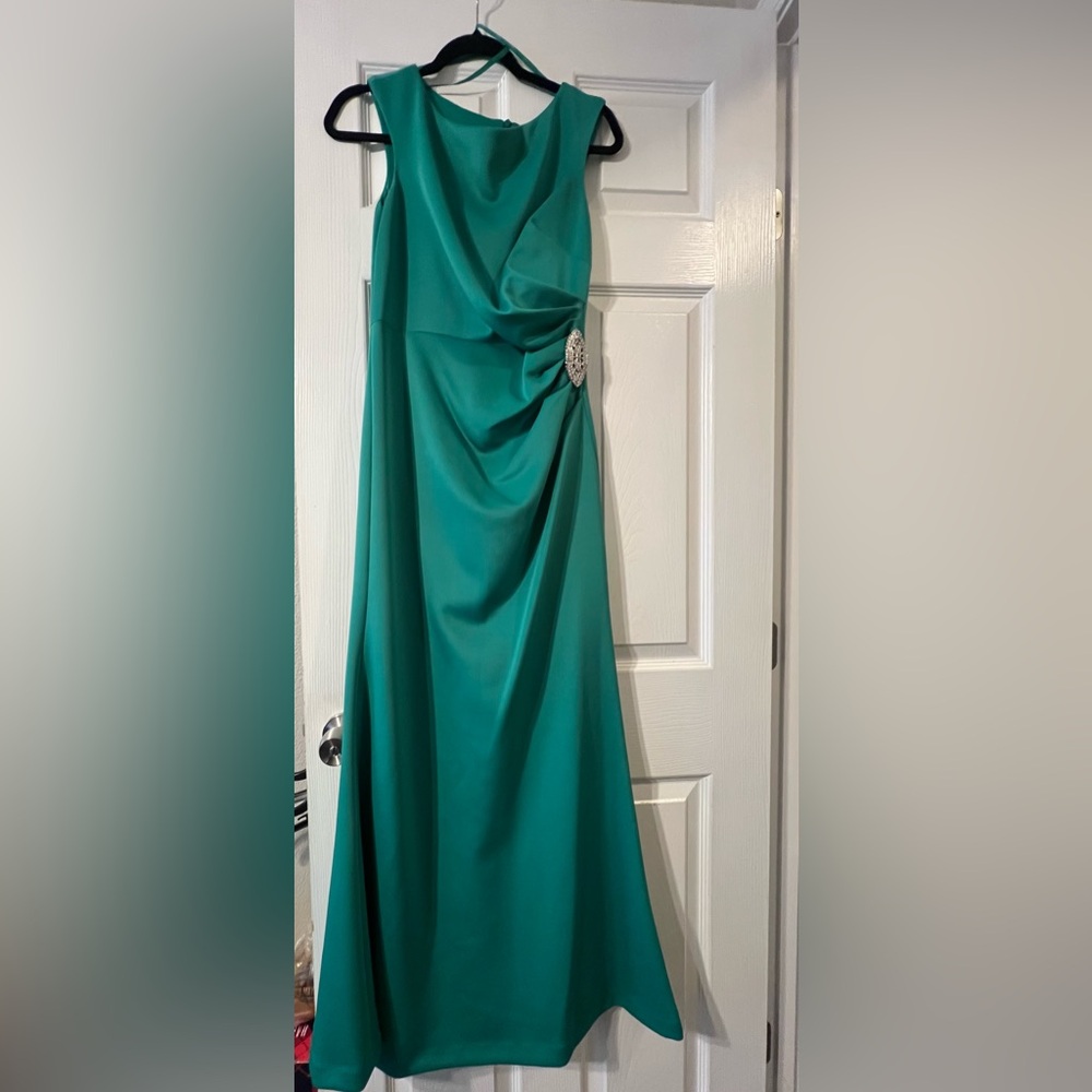 Jessica Howard Teal Prom Dress with Embellishment